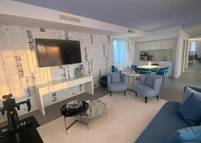 Demo Design Emotion 4* Rimini