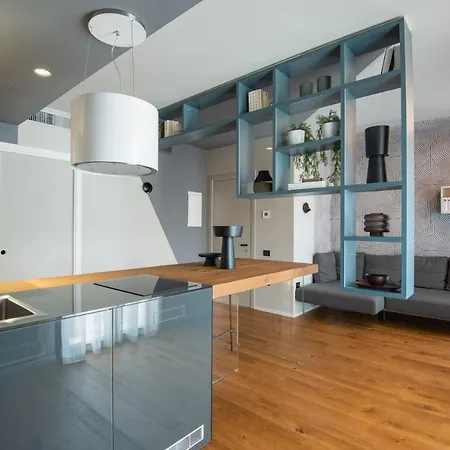 Demo Design Emotion فندق 4*