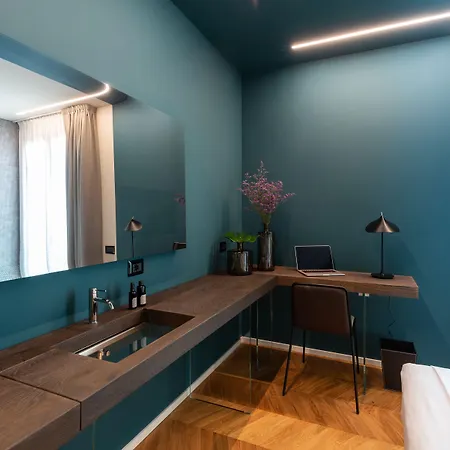 فندق Demo Design Emotion ريميني