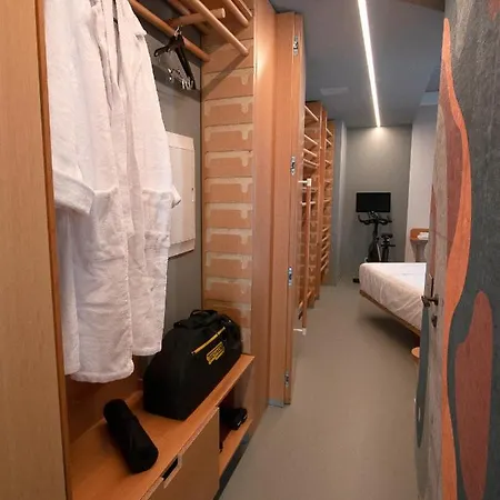 Demo Design Emotion 4*