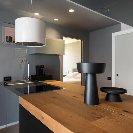 Demo Design Emotion 4* Римини