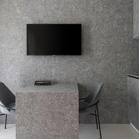 Отель Demo Design Emotion 4*