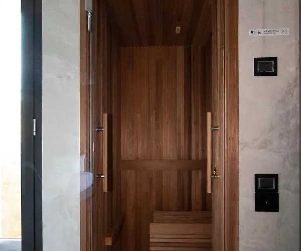 Demo Design Emotion 4* Rimini